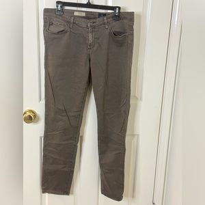AG jeans 31R low rise skinny jeans, super soft